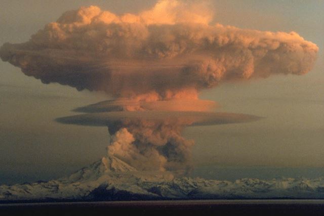 volcano 1990